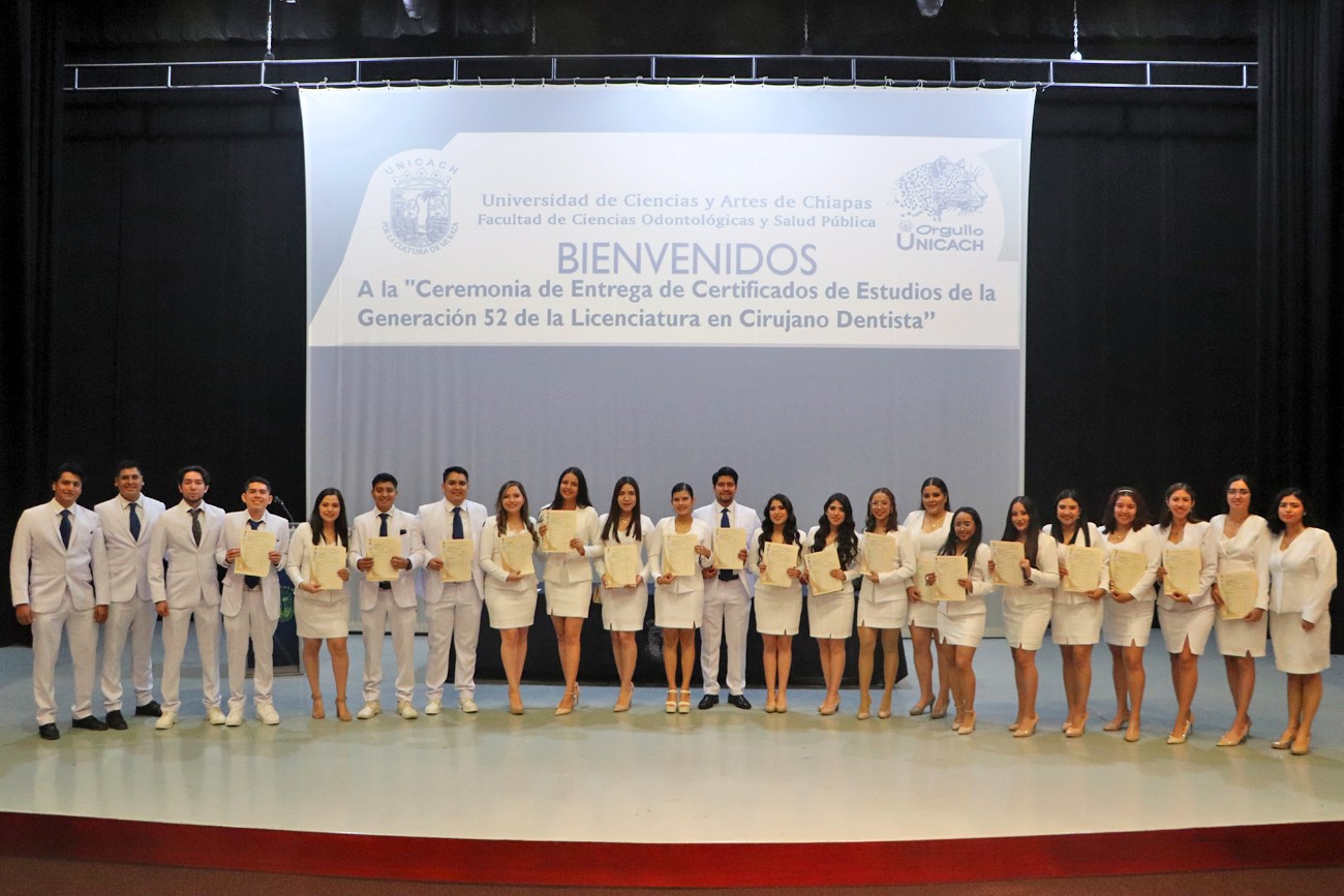 egreso de la 52a. generación de Cirujanos Dentistas.