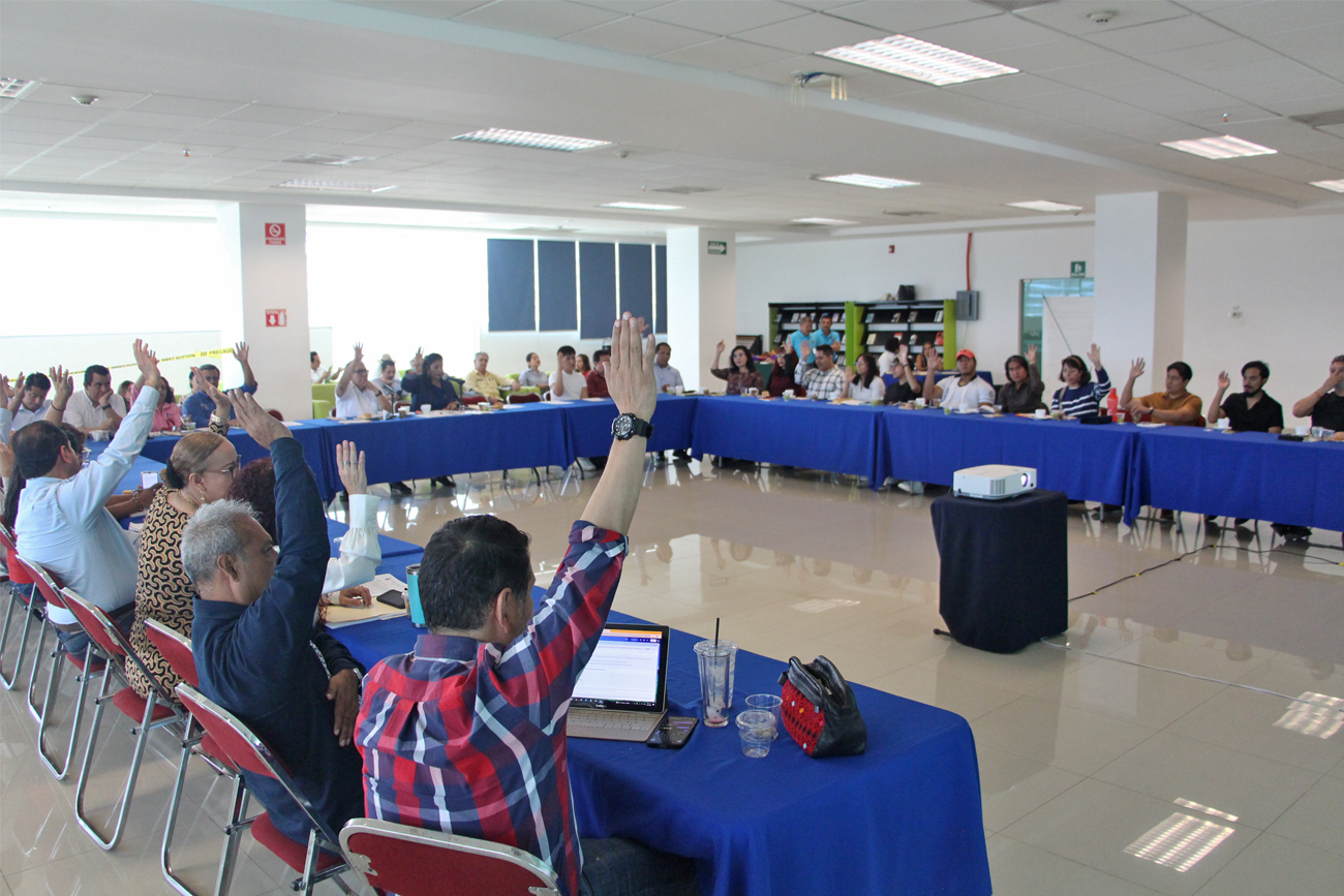  Los integrantes del Consejo Universitario de la  UNICACH aprobaron importantes acuerdos que impulsan el desarrollo institucional y académico.