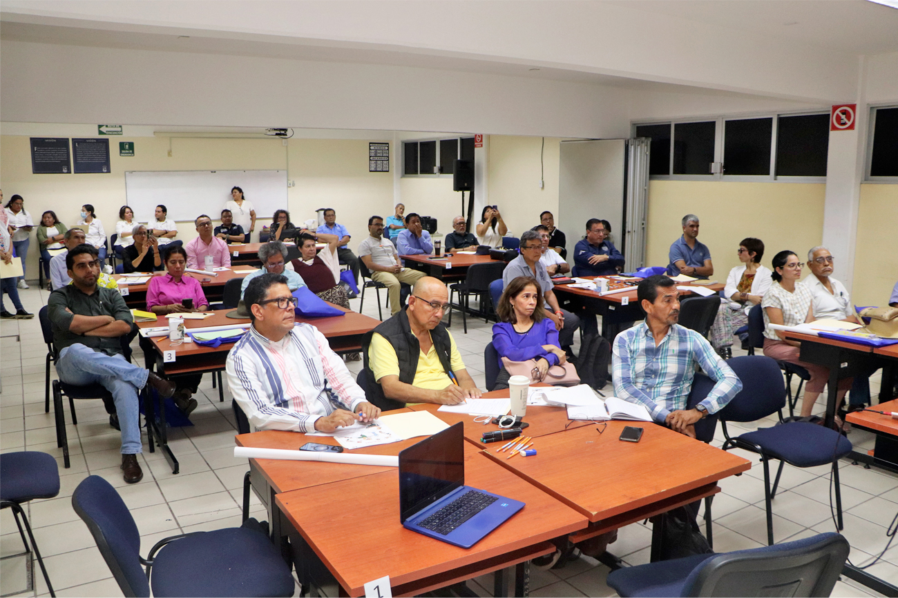 El evento reunió a 25 líderes de Cuerpos Académicos y Grupos de Investigación, de las diversas Unidades Académicas de la universidad, así como a 6 participantes externos.