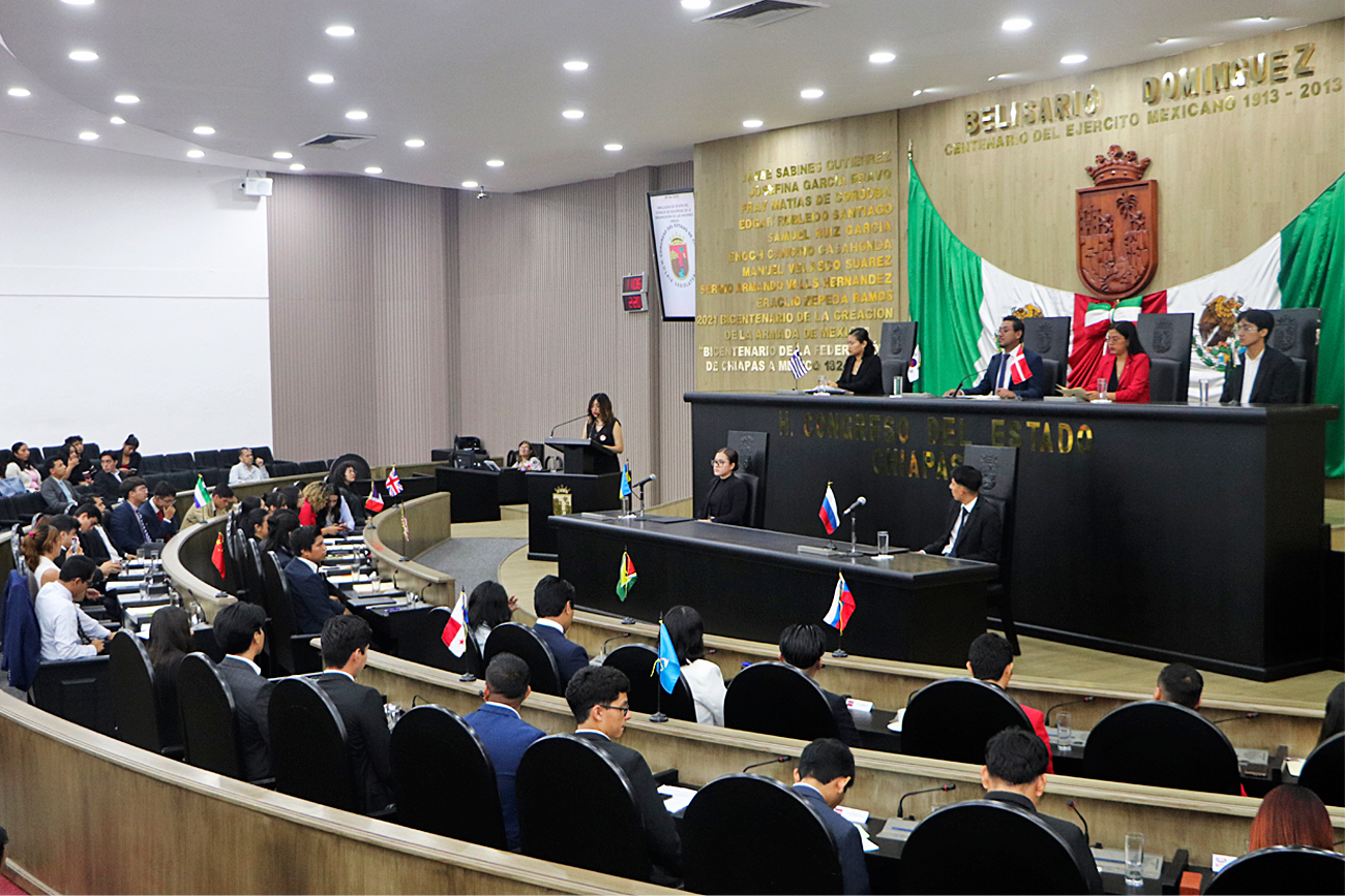 Contó con la participación de más de 60 estudiantes de segundo y cuarto semestre de Ciencias Políticas y Administración Pública y sexto semestre de Historia.