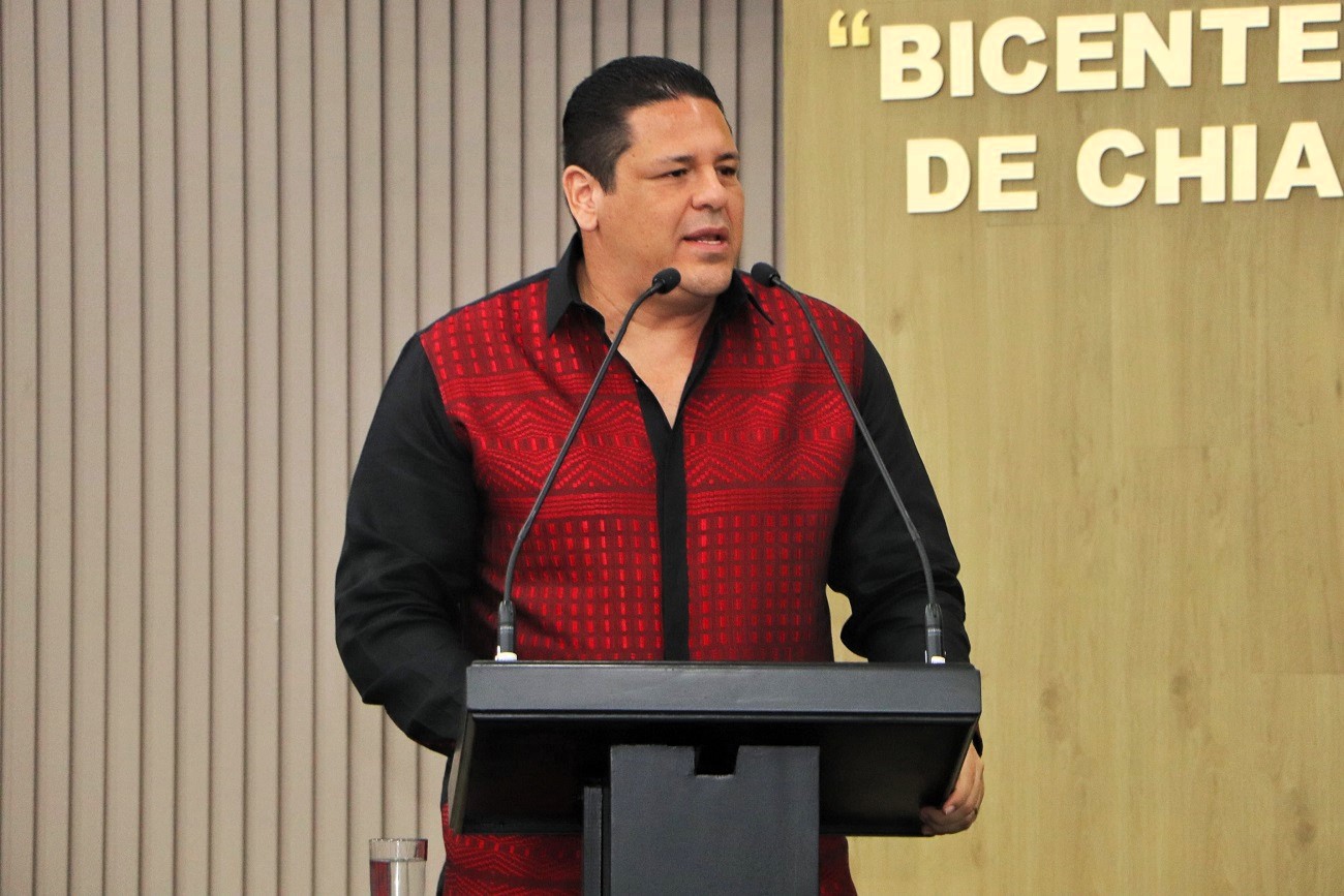 Los representantes de todas las fuerzas políticas coincidieron, al emitir sus posicionamientos, en que la UNICACH es merecedora de este nuevo estatuto.