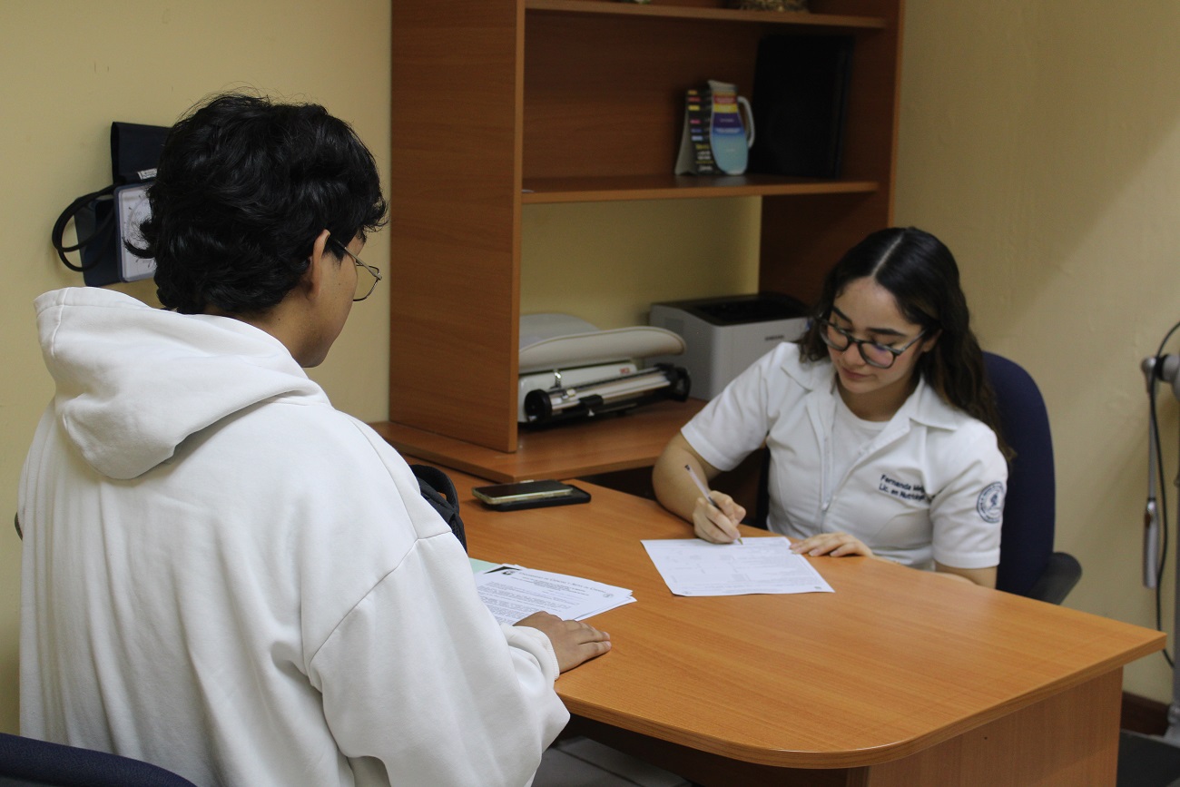 La UNICACH desarrolla el proyecto “Salud integral estudiantil UNICACH”, dirigido a estudiantes de nuevo ingreso del ciclo escolar agosto-diciembre 2025.