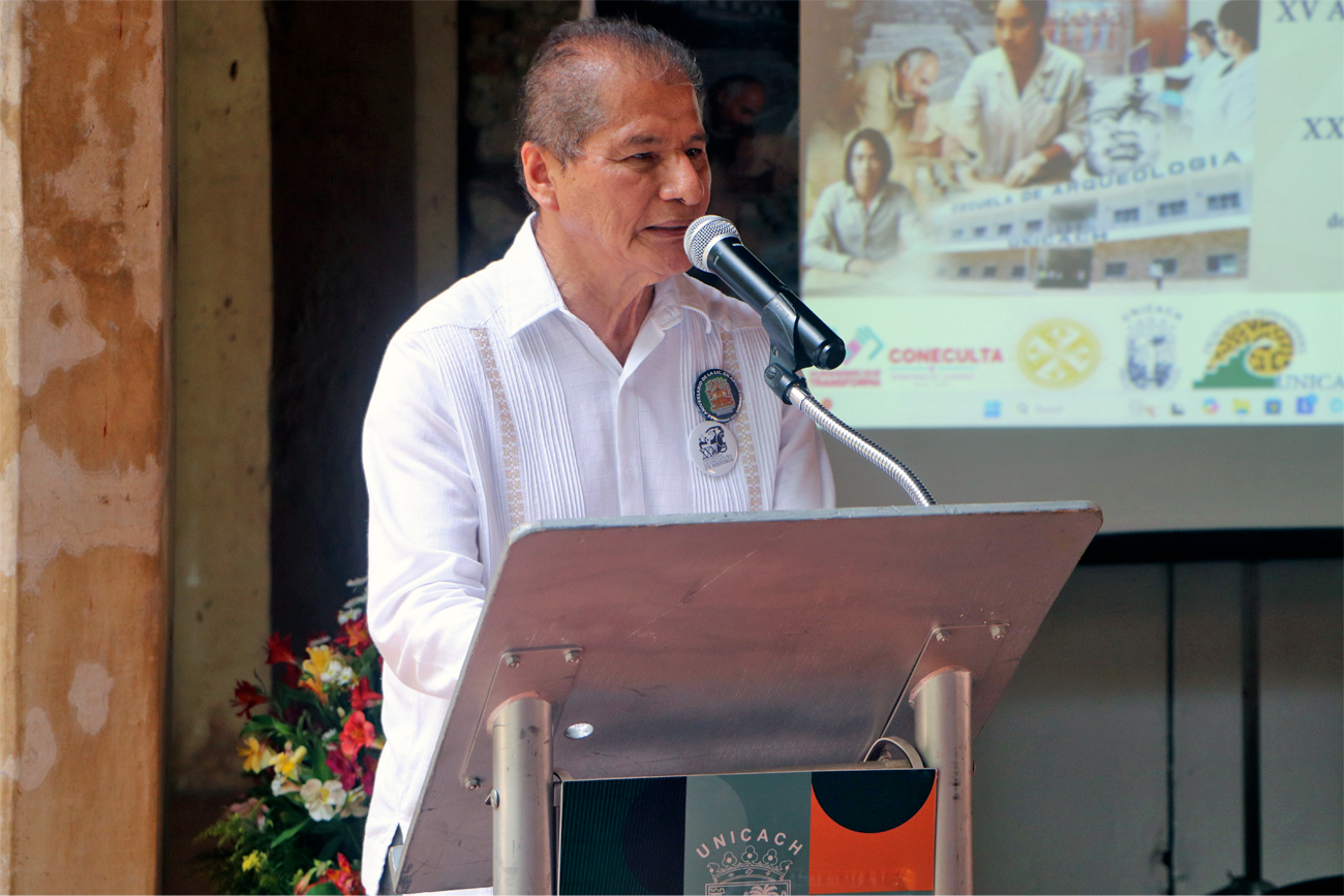 El subsecretario de Educación Estatal reconoció y felicitó a la comunidad de esta Universidad Autónoma por su compromiso con la transformación académica del estudiantado.