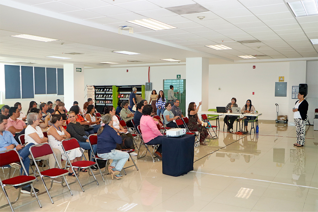 Asistieron directores de Unidades Académicas, coordinadores, responsables de tutorías y tutores de diversos programas educativos.