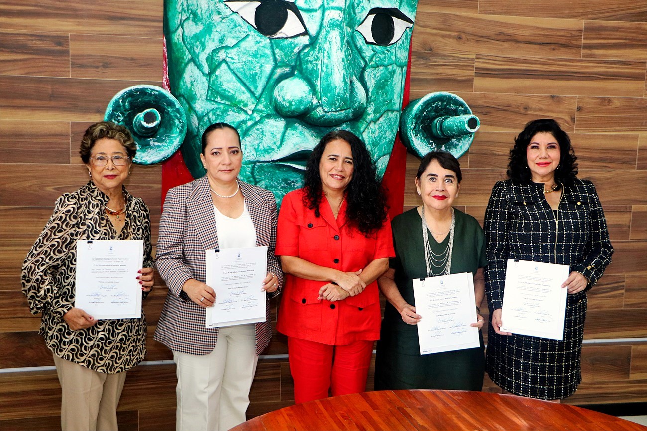 La Universidad Autónoma de Ciencias y Artes de Chiapas (UNICACH), renovó su Patronato Universitario.