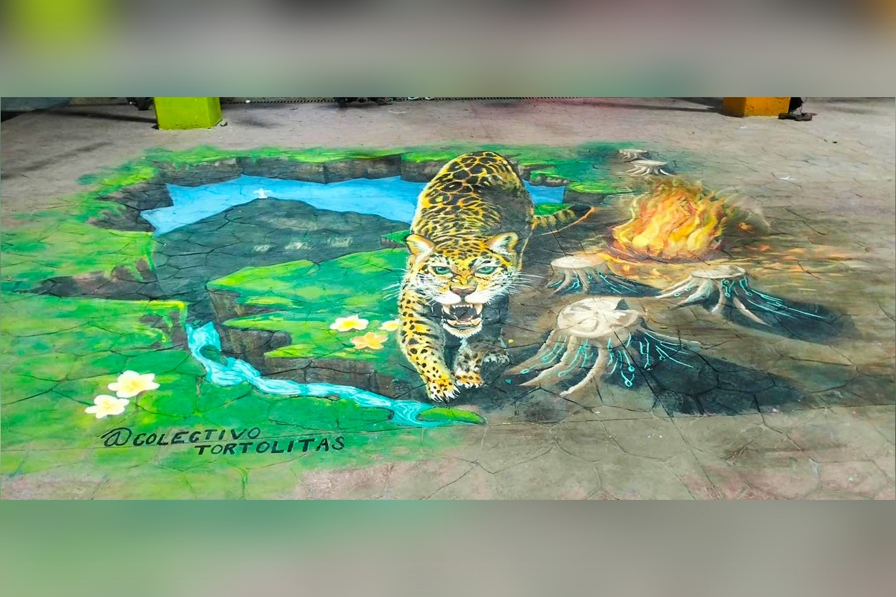 Mural efímero en tercera dimensión frente a la Casa de la Cultura.