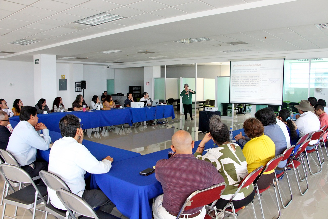  UNICACH cuenta con el registro de más de 14 mil títulos electrónicos