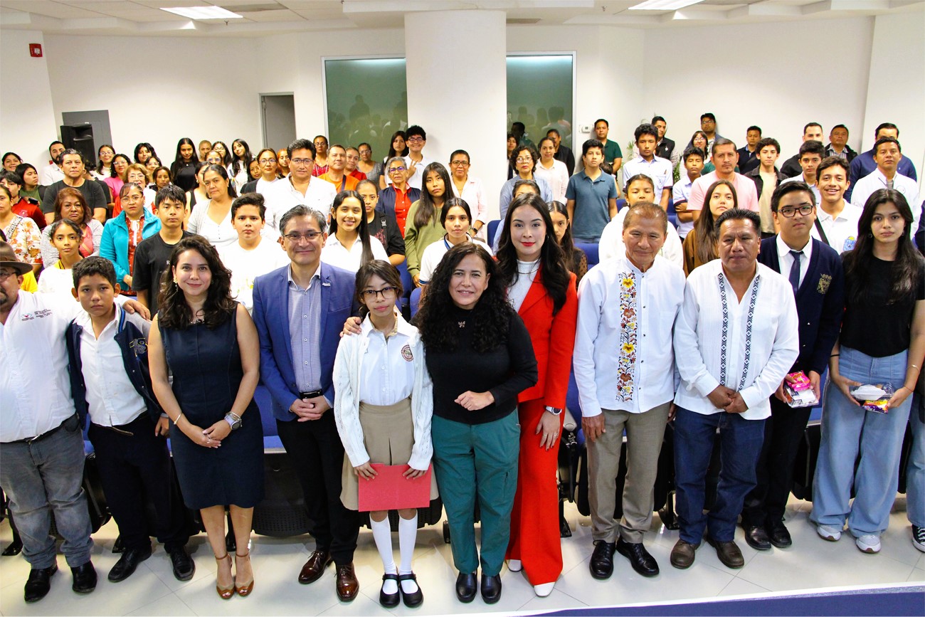 La Secretaría de Educación de Chiapas, en coordinación con la Universidad Autónoma de Ciencias y Artes de Chiapas (UNICACH)