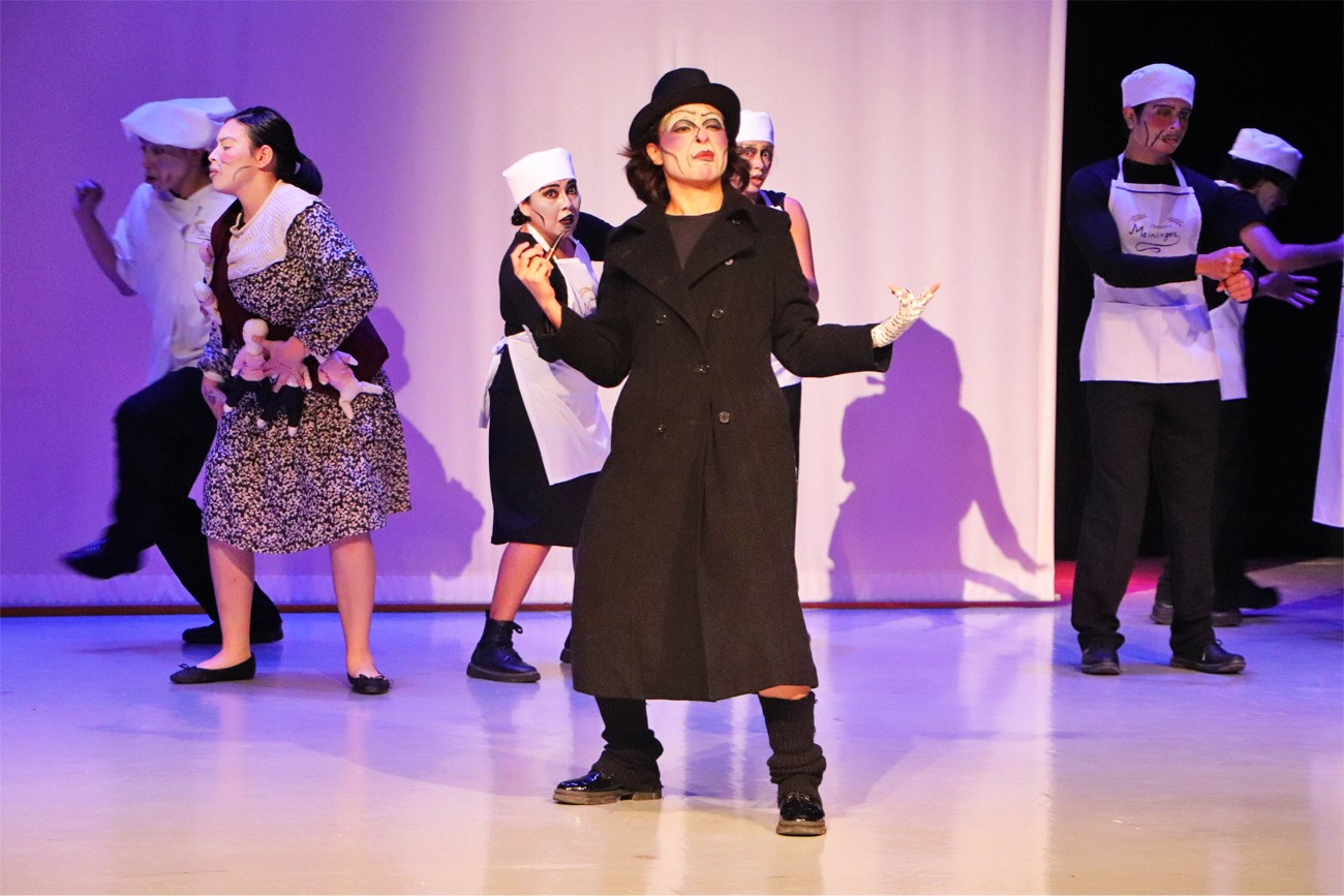 La UNICACH imparte la Licenciatura en Artes Escénicas: Teatro, desde 2023.