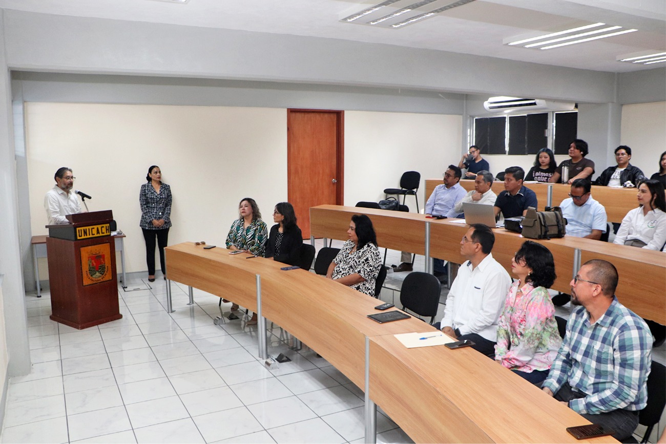 El primer número de la gaceta digital Civitas.