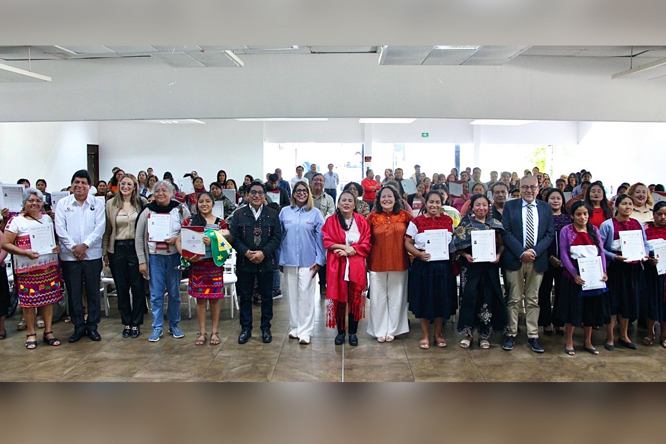 El Consejo Nacional de Normalización y Certificación de Competencias Laborales (CONOCER), con apoyo de la Universidad Autónoma de Ciencias y Artes de Chiapas (UNICACH).