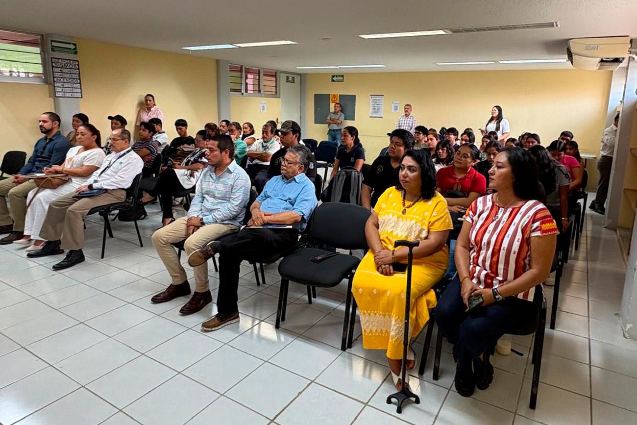 UNICACH a través de docentes-investigadores de la Facultad de Humanidades.