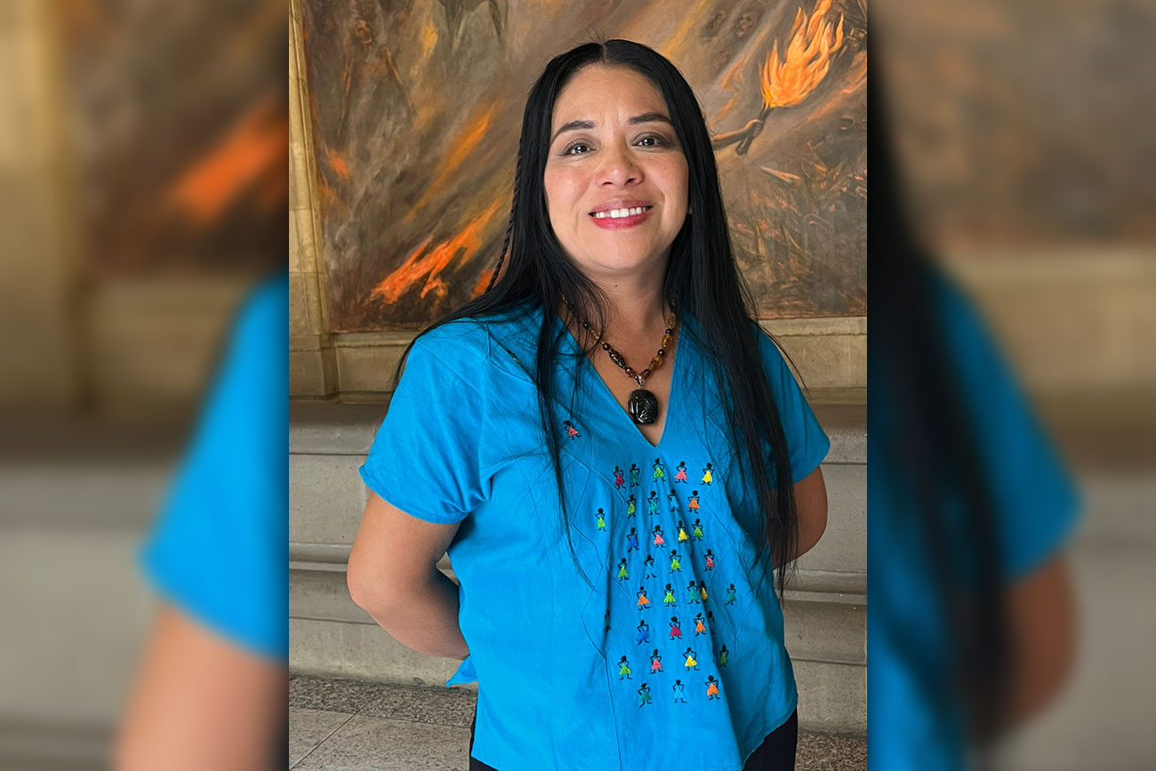 Escritores en la UNICACH llaman a reivindicar las lenguas originarias desde la escritura