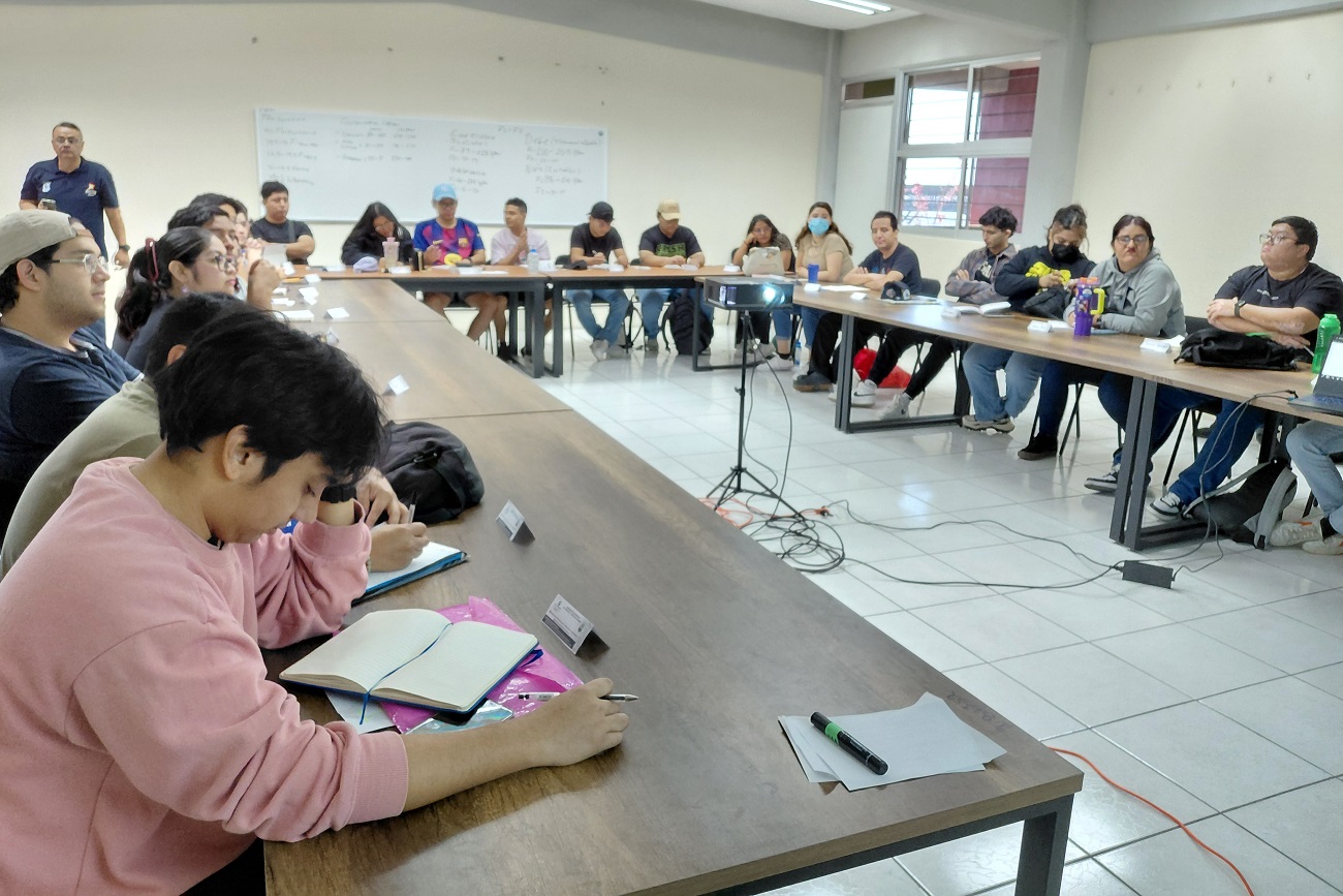 Inician proceso de certificación avalado por CONOCER para reforzar la seguridad alimentaria en comunidad universitaria.