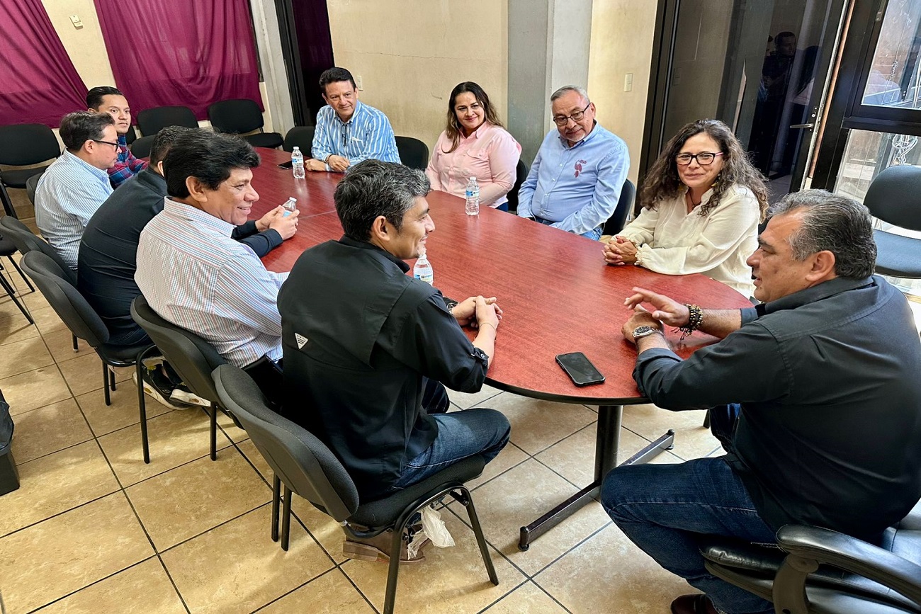   Rectora Fanny López Jiménez visitó el municipio; dialogó con autoridades y comunidad