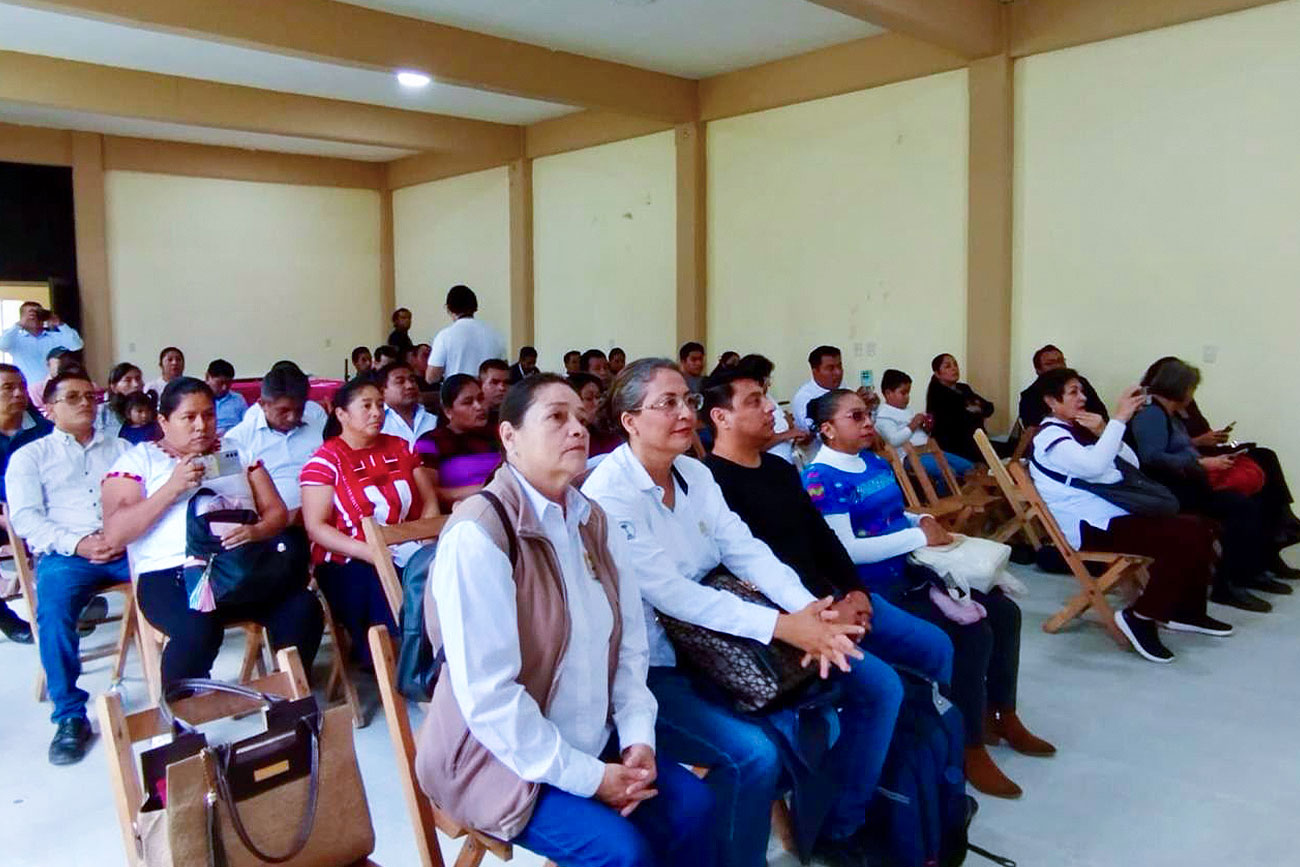 UNICACH impulsa vocaciones científicas en niñas y niños de Larráinzar