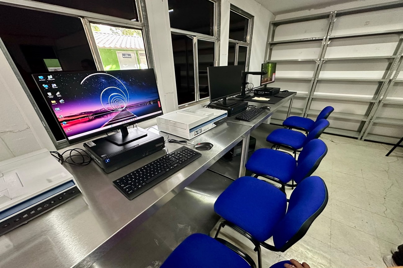 El Laboratorio de Archivo representa una herramienta importante para fortalecer su formación profesional y ampliar las posibilidades de aprendizaje práctico