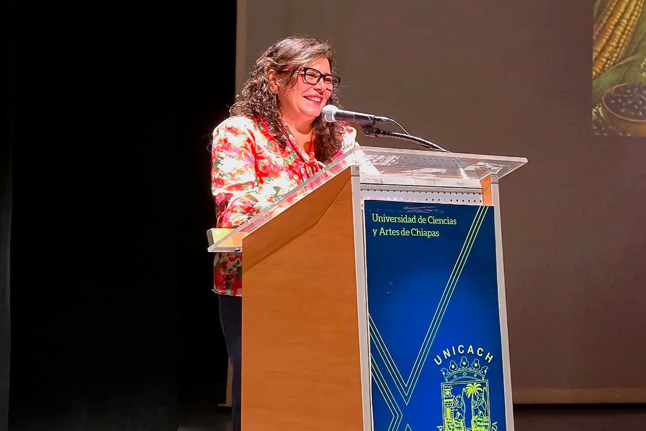 Rectora Fanny López Jiménez, reconoció el aporte de la Facultad de Ciencias de la Nutrición y Alimentos y la trayectoria académica de docentes 